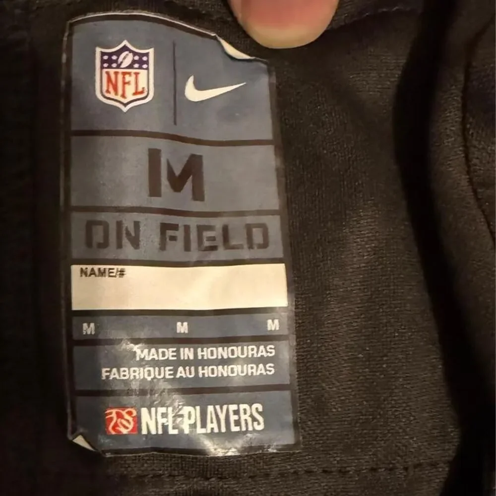 Nfl Men's Black and Orange T-shirt